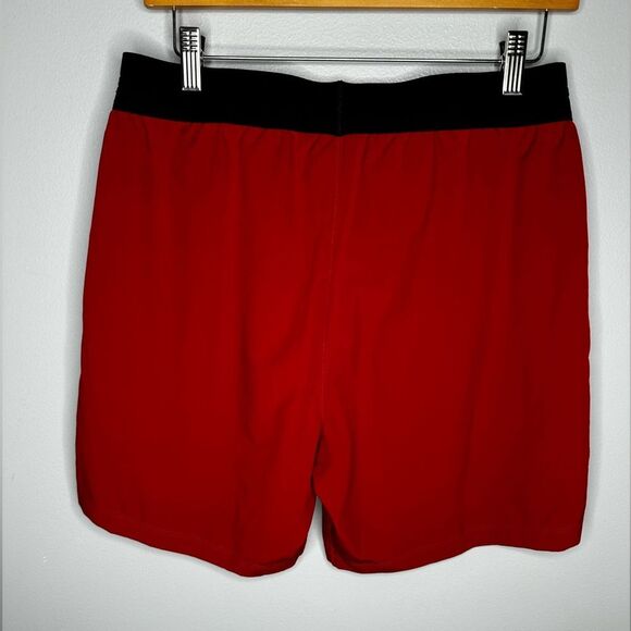 Rhone Men Mako 7” Red chili Unlined Performance Tech Shorts Sz medium CrossFit - Picture 3 of 5
